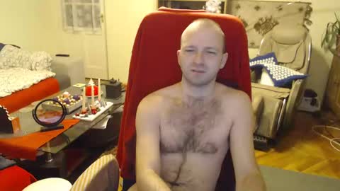 Snapshot of hairyass25yo chatting on 12.22.24 Puppy3 StockyDaddiesmusclebearsbeefybigmans online show from 12.22.24