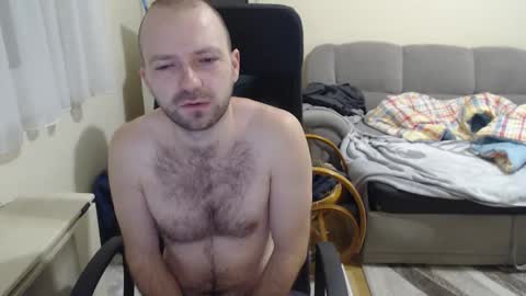 Snapshot of hairyass25yo chatting on 01.17.25 Puppy3 StockyDaddiesmusclebearsbeefybigmans online show from 01.17.25