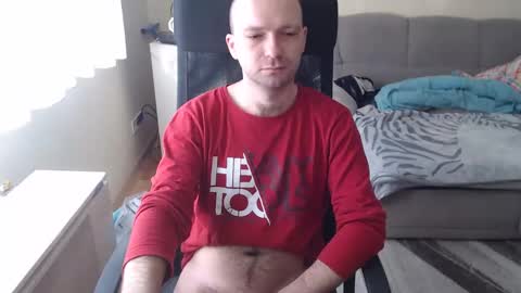 Snapshot of hairyass25yo chatting on 01.27.25 Puppy3 StockyDaddiesmusclebearsbeefybigmans online show from 01.27.25