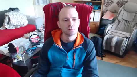 Snapshot of hairyass25yo chatting on 02.04.25 Puppy3 StockyDaddiesmusclebearsbeefybigmans online show from 02.04.25