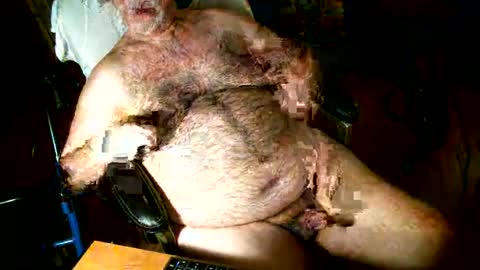 hairybear813 online show from 01.06.25