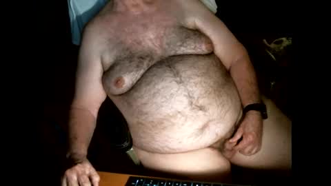 hairybear813 online show from 09.09.25
