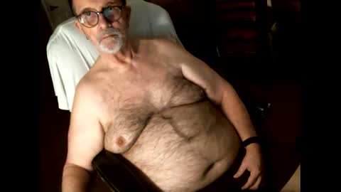 hairybear813 online show from 05.26.26