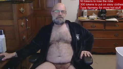HairyDaddyBear69 online show from 04.27.26