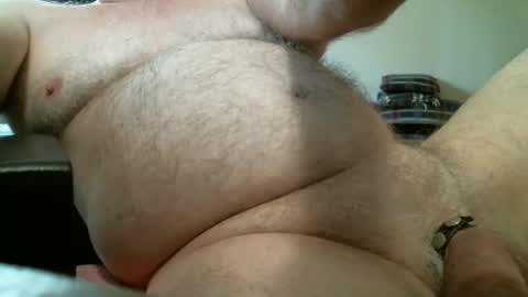 Snapshot of hairydude962 chatting on 09.28.25 hairydude962 online show from 09.28.25