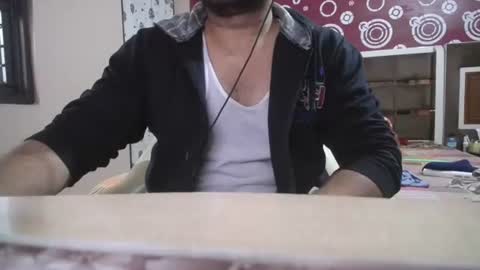 Snapshot of hairyguy1212 chatting on 11.21.25 Hairyguy121 online show from 11.21.25