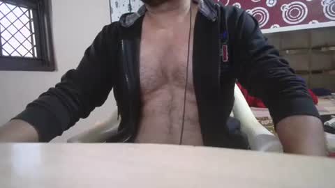 Snapshot of hairyguy1212 chatting on 11.23.25 Hairyguy121 online show from 11.23.25