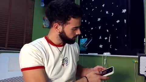 Snapshot of hairyholetop chatting on 12.10.24 hairyholetop online show from 12.10.24