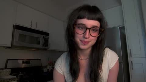 Snapshot of hairyjess chatting on 03.15.26 Jess online show from 03.15.26