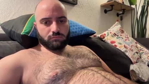 Hairy Guy online show from 11.15.25