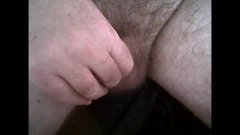 Snapshot of hairyman007 chatting on 10.28.25 hairyman007 online show from 10.28.25