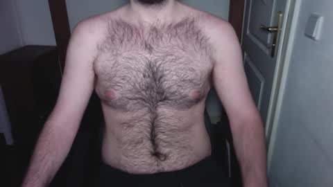 Snapshot of hairyuncut26 chatting on 02.11.26 hairyuncut26 online show from 02.11.26