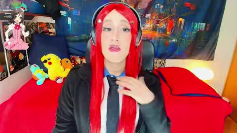 Snapshot of hakurukushka chatting on 10.08.25 Haku Please help me with your thumbs up its important online show from 10.08.25