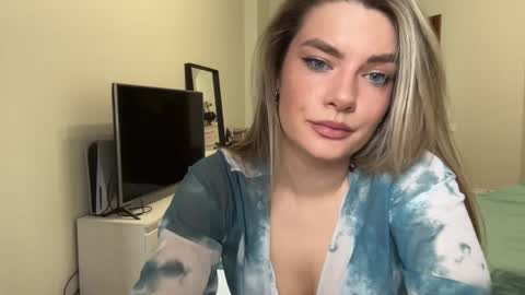haley_rune online show from 02.13.25