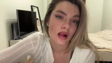 haley_rune online show from 03.06.25