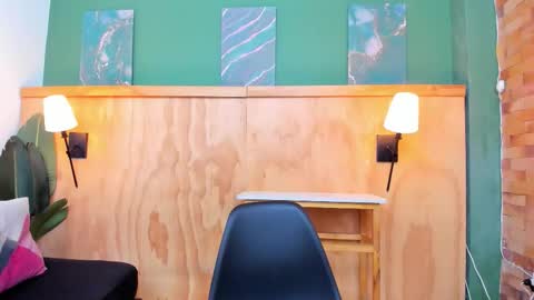 Snapshot of halleylorens chatting on 02.04.26 Halley Lorens online show from 02.04.26