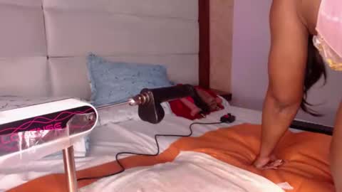  Hally Bans  online show from 01.03.25