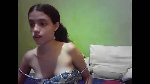 Snapshot of hambercrrist chatting on 01.07.25 hambercrist online show from 01.07.25