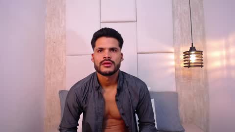 Snapshot of hamilton_1 chatting on 10.04.25 Hamilton online show from 10.04.25