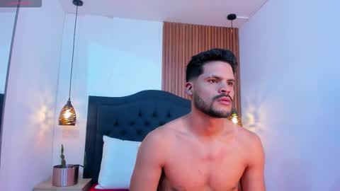 Snapshot of hamilton_1 chatting on 10.27.25 Hamilton online show from 10.27.25