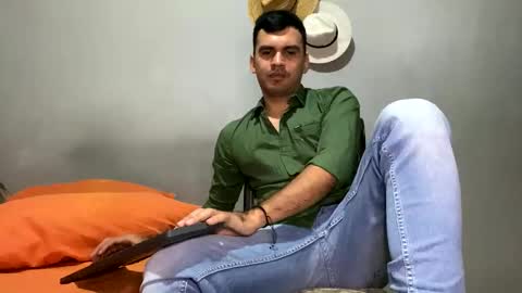 hamiltong12 online show from 11.18.25