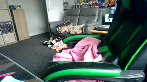 Sissy Sarah-Louise  online show from 04.16.26