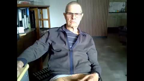 Prefer men 80 online show from 03.30.26