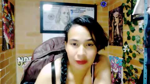 Snapshot of han_deus chatting on 10.02.25 HANMy Dears make sure to follow me here create a FREE account if you dont have one and chat thank you. online show from 10.02.25