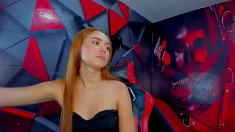 Hana and Zeta online show from 12.18.25