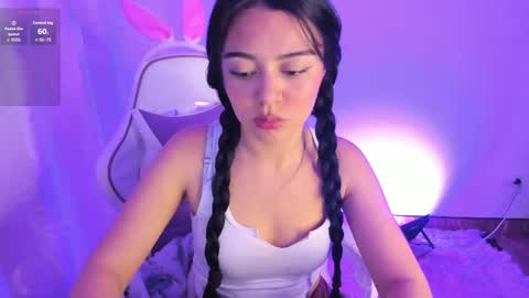 Hana Garcia online show from 10.19.25