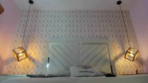 Hana online show from 04.14.26