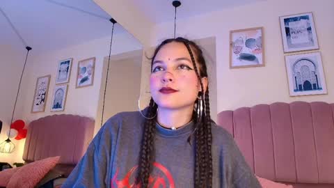 hanabie_ online show from 04.07.26