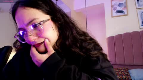 hanabie_ online show from 04.28.26