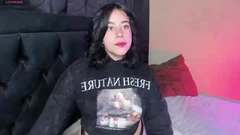 Hanah Montana Independent model online show from 09.16.25