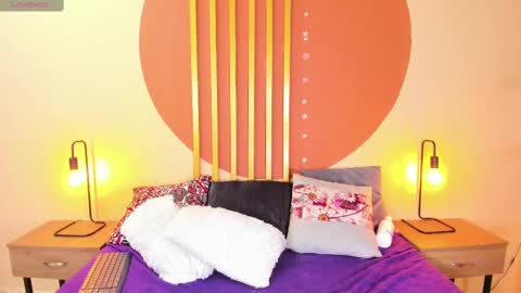 Snapshot of hanah_greey chatting on 02.26.25 HANAH online show from 02.26.25