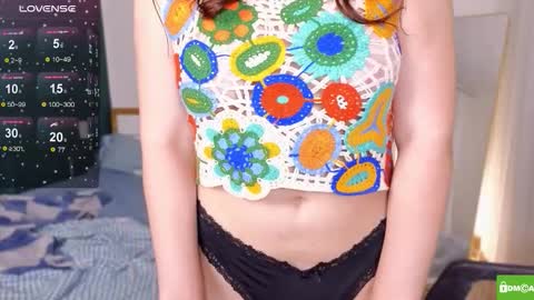 hanahwoods online show from 10.19.25