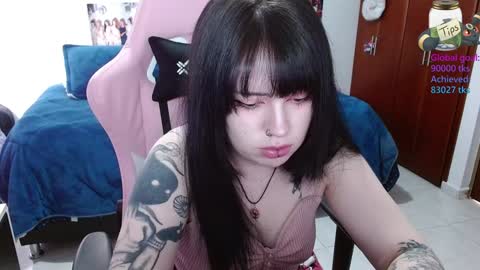 Madeleine online show from 01.23.25