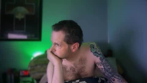 hand_banana_420 online show from 04.13.26