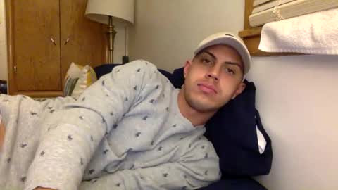 handsome01_ online show from 01.13.26