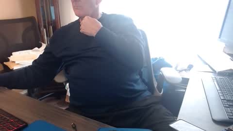 Snapshot of handsome_guy4u chatting on 04.22.26 handsome_guy4u online show from 04.22.26