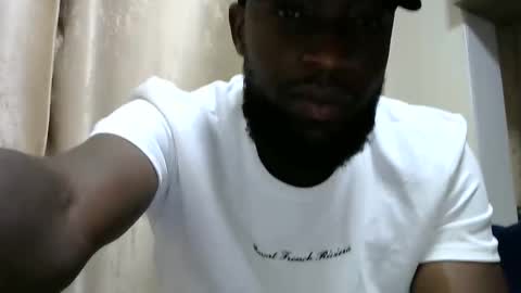 handsome king online show from 12.31.24