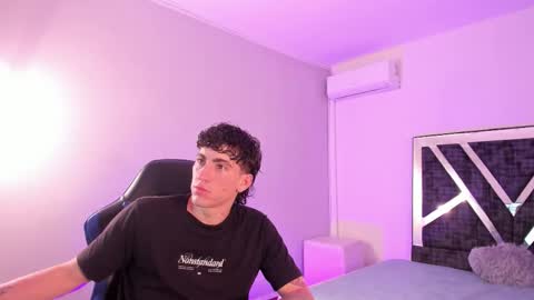 leonardfarrucknick and otis online show from 02.10.26