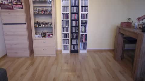 Snapshot of handsomeguy1984 chatting on 02.01.25 HandsomeGuy1984 online show from 02.01.25