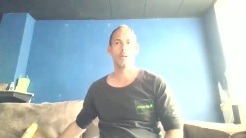 Snapshot of handsomeguy4ever chatting on 09.22.25 handsomeguy4ever online show from 09.22.25