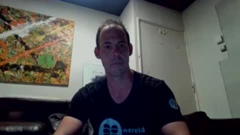 Snapshot of handsomeguy4ever chatting on 09.28.25 handsomeguy4ever online show from 09.28.25