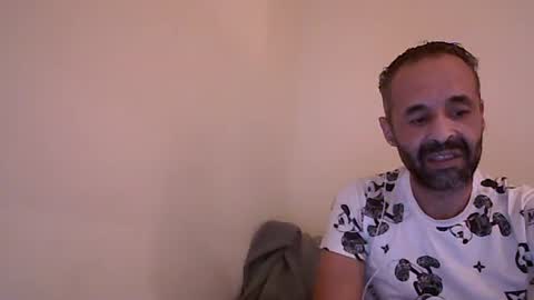 handsomepenis20cm online show from 10.23.25