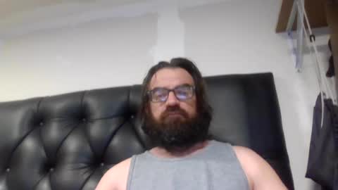 Snapshot of handywoody chatting on 07.18.26 handywoody online show from 07.18.26