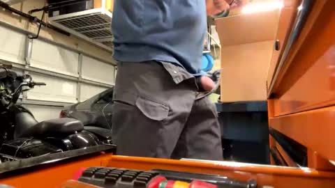 hangit0ut online show from 12.08.24