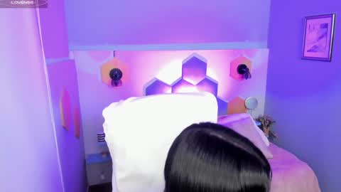 Snapshot of hanna__becker chatting on 01.09.25 hanna  online show from 01.09.25