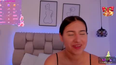 hanna__evans_ online show from 12.18.25